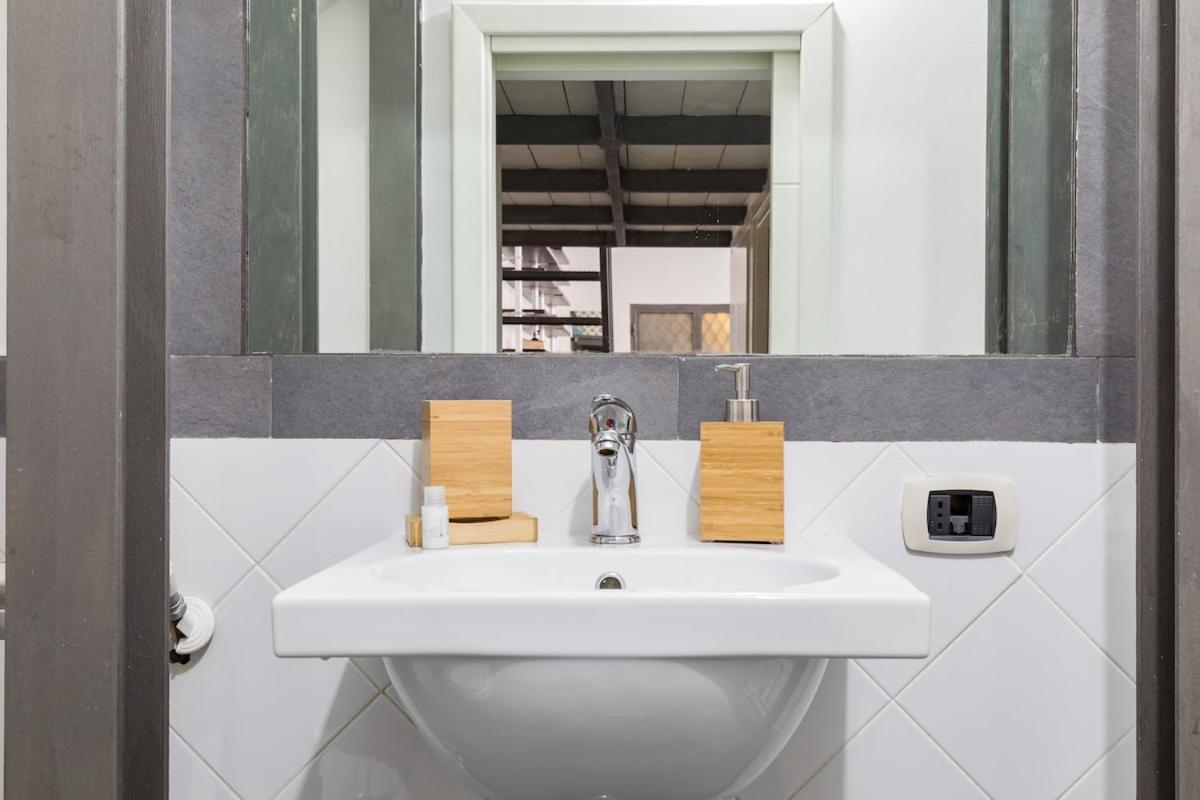 Trevi Fountain Modern Loft Apartment Rom Exterior foto
